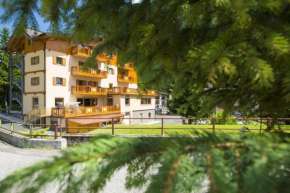 Relais San Giusto Campitello Die Fassa